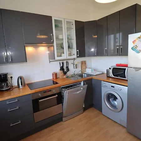 Le Bellevue Building By Tranquil At Apartamento *